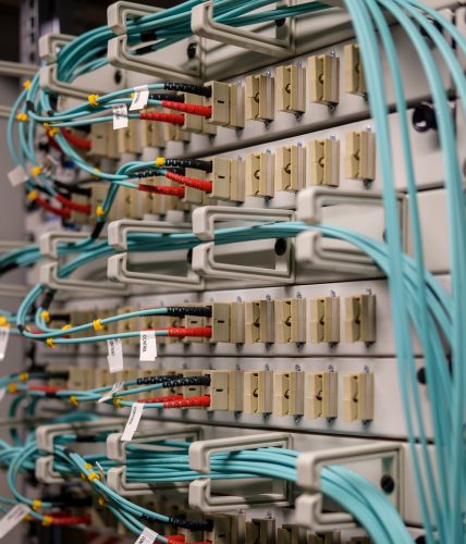 fiber-optic-4393373_1920